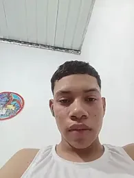 curious_straight_guy — Stripchat stream photo (Apr 2026)