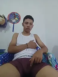 curious_straight_guy — Stripchat stream photo (Apr 2026)