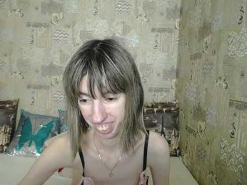Unusual-G — вебкам-модель онлайн на bongacams