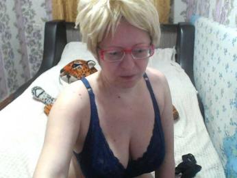 CrazzyBitch — Bongacams stream photo (Feb 2026)