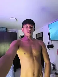 santinaughty — Stripchat stream photo (Jun 2026)