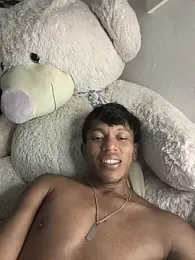 santinaughty — Stripchat stream photo (Jun 2026)