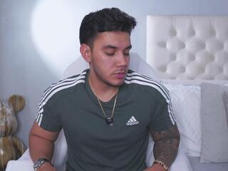 Noah Avery — Flirt4free stream photo (Apr 2026)