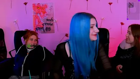 pure_radiance1 — Stripchat stream photo (Apr 2026)