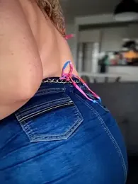 miamellycious — Stripchat stream photo (Jun 2026)