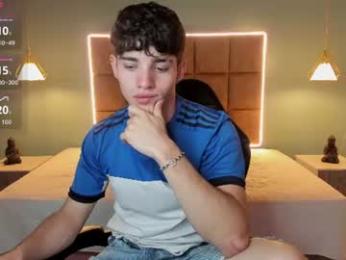 alejootwink — Chaturbate stream photo (Jun 2026)