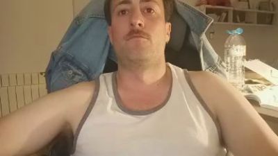 MrjackyTeller — вебкам-модель онлайн на cam4
