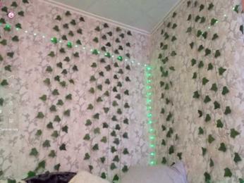 KimikoChandronnait — Bongacams stream photo (Apr 2026)