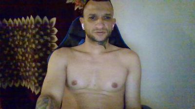 alphausk — Cam4 stream photo (Jun 2026)