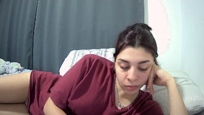 Violetazeiin — Cam4 stream photo (May 2026)