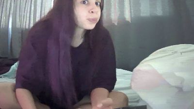 Violetazeiin — Cam4 stream photo (May 2026)