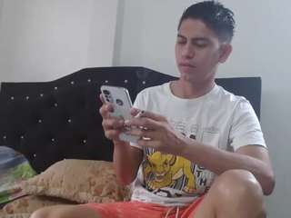 jhoan-anal-king — вебкам-модель онлайн на camsoda