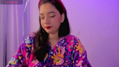 Kittyfeet1 — вебкам-модель онлайн на cam4