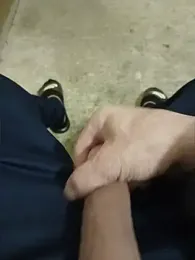 rebeu774 — вебкам-модель онлайн на stripchat