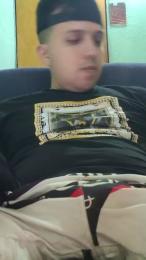 Dylanjosue — вебкам-модель онлайн на cam4