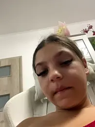 18teengirl3 — Stripchat stream photo (Oct 2025)