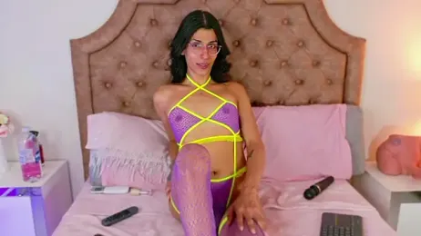 ViolettaReyyes — Stripchat stream photo (Apr 2026)