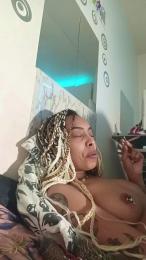 elleblue_sexy — Cam4 stream photo (Apr 2026)