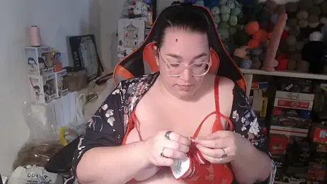 Lyvie_giant — stripchat