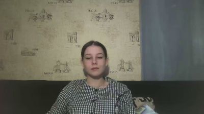 AureliaShamp — вебкам-модель онлайн на cam4