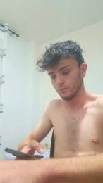 Al3xxx69d — вебкам-модель онлайн на cam4