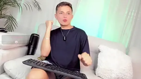 Tim_wolf — вебкам-модель онлайн на stripchat