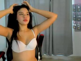 emma_and_aysha — chaturbate