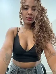 Angel_preta — вебкам-модель онлайн на stripchat
