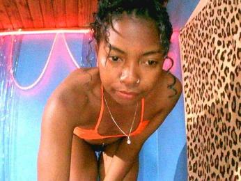 laetitianah — Bongacams stream photo (Aug 2025)