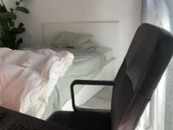 tarquit8 — Chaturbate stream photo (Apr 2026)