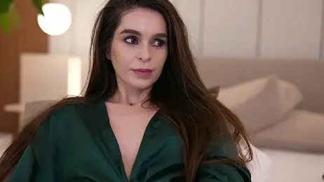 DoviaClaire — вебкам-модель онлайн на stripchat