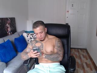 Joe Ford — вебкам-модель онлайн на flirt4free