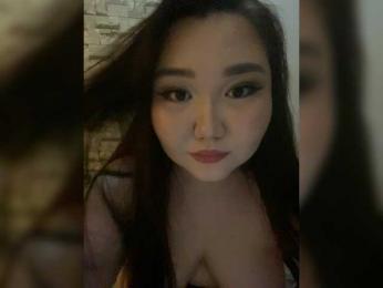 Annya_anka — вебкам-модель онлайн на bongacams