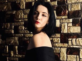 BereniceParrack — вебкам-модель онлайн на livejasmin