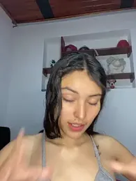 hotwife26 — Stripchat stream photo (Feb 2026)