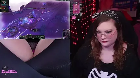 evamila — Stripchat stream photo (Apr 2026)