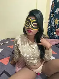 Sexyshabhita1999 — вебкам-модель онлайн на stripchat