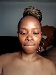 NUBIANZANELE — Stripchat stream photo (Aug 2025)