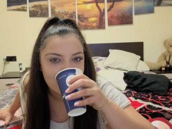 adellineee — bongacams