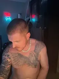 CloudyKingG — Stripchat stream photo (Apr 2026)