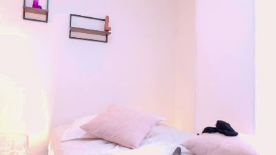 lindaCater — Cam4 stream photo (Apr 2026)