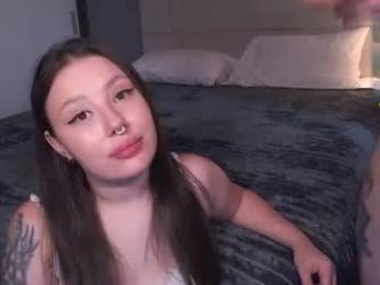 hot_crystals — Chaturbate stream photo (Jul 2026)