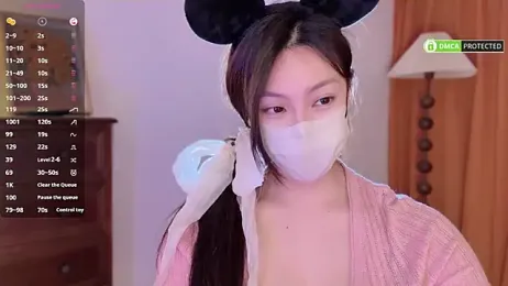 Shinyo759 — Stripchat stream photo (Apr 2025)