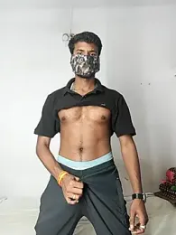 Robin681 — Stripchat stream photo (May 2026)