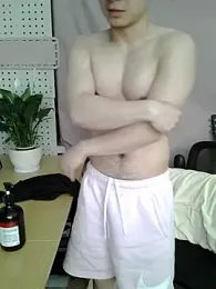 SexyKuikuiTop01 — вебкам-модель онлайн на stripchat