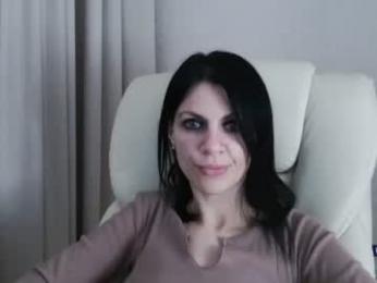injaathome — Chaturbate stream photo (Jan 2025)