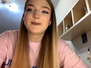 CharmaineSease — Bongacams stream photo (Dec 2025)