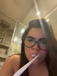 Valenhill@xh — вебкам-модель онлайн на stripchat