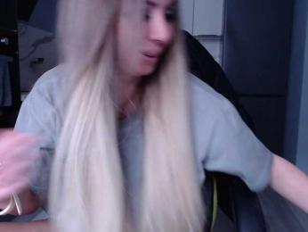 blondalina — Bongacams stream photo (Mar 2026)