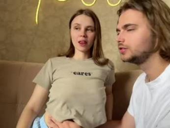 eva_calvin — вебкам-модель онлайн на chaturbate